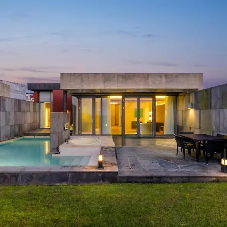 Stanford Hotel & Resort Jeju Exterior photo