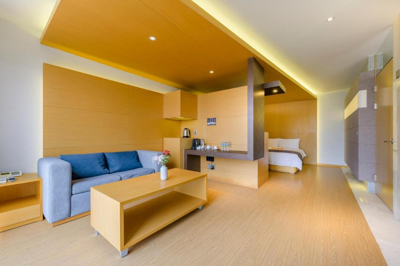 Hotel Stanford & Jeju